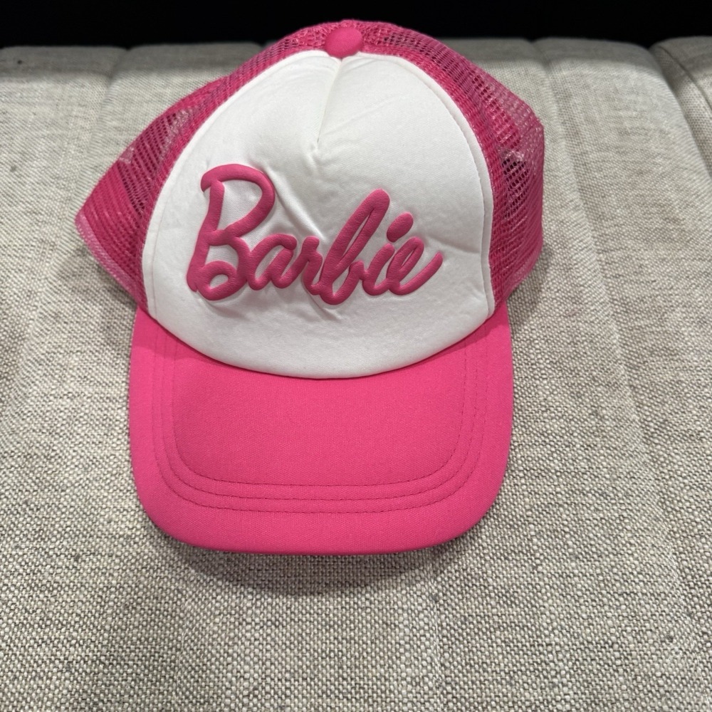ADULT SIZE‎ FOAM MESH SNAP BACK TRUCKER HAT MATTEL PINK WHITE BARBIE DOLL NEW